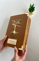 Combo Bíblia Courino Caramelo Arvore da Vida com Cartela de índice e Placa Grande