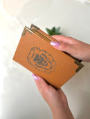 *27* Bíblia Pequena Couro Legítimo Caramelo Leão - PRONTA ENTREGA