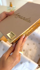 Combo Bíblia com nome courino Nude + Placa média+ cartela de índice