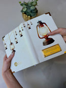 Combo Bíblia Média Courino Lamparina na cor Branca + Placa + Cartela de índice