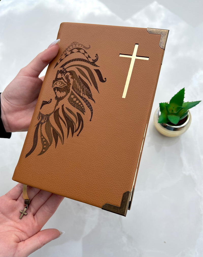Bíblia Courino caramelo - Leão e Cruz